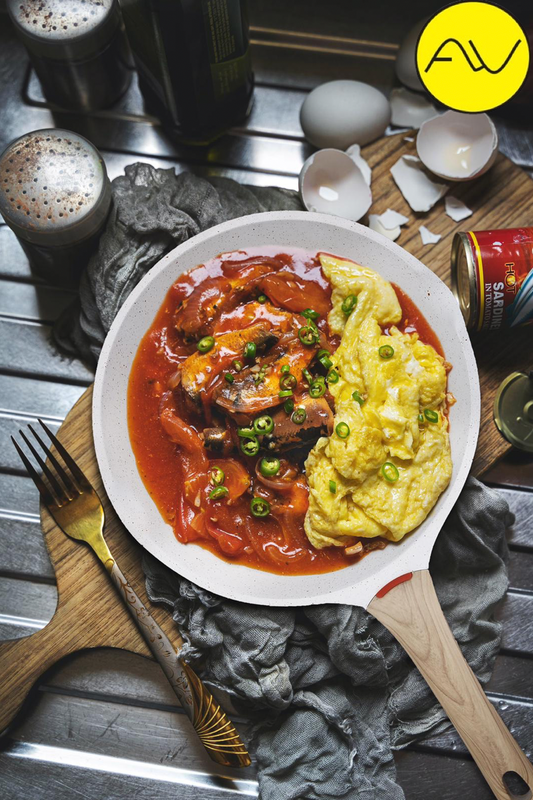 30cm Granite Frying Pan With Spout