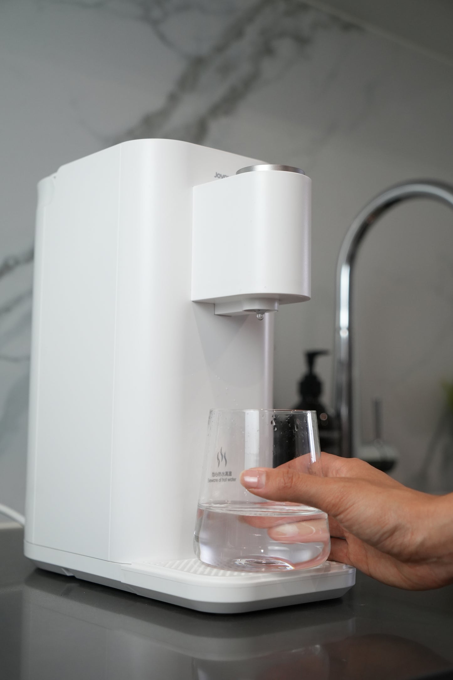 Instant Hot Water Dispenser - HaHaHome